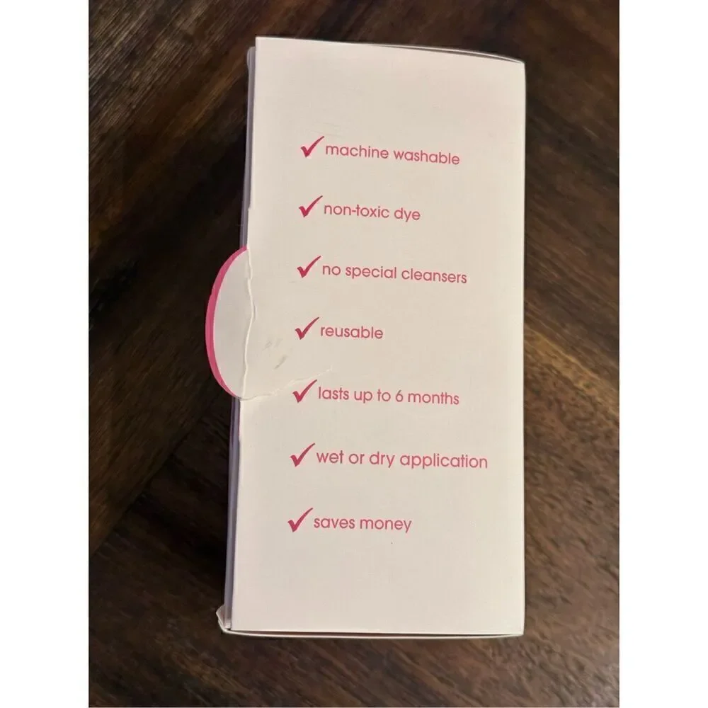Set of make up sponges